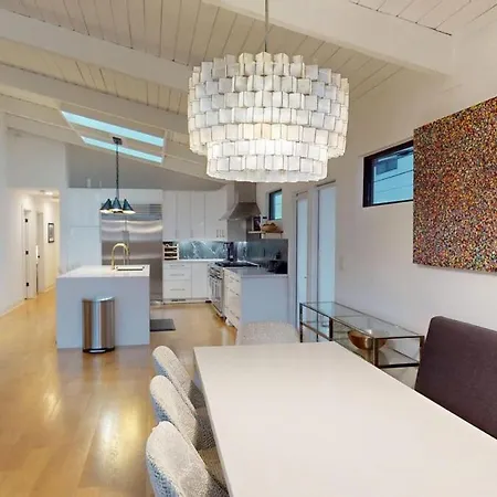 Villa Luxury House Downtown With Private Heated Pool *