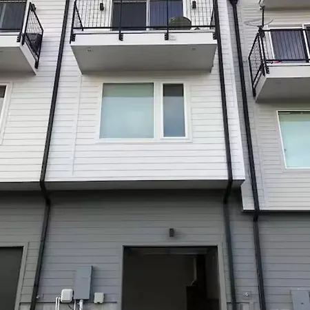 Holiday home Music Trades Corporate Housing Welcome 3 Bed