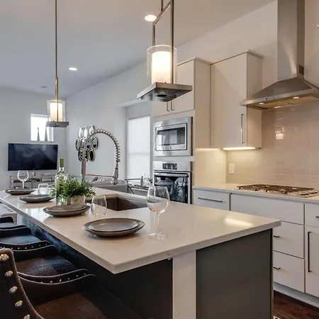 Holiday home The Skyline Social - Retreat & Private Rooftop Nashville