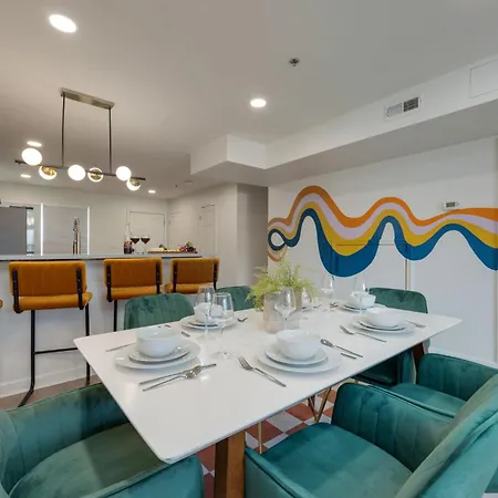 Holiday home Funky Town - Walkable To Attractions *