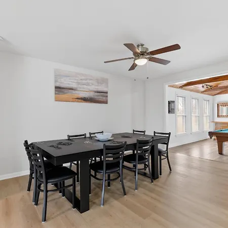 Holiday home Quiet Retreat Near Opryland & Airport