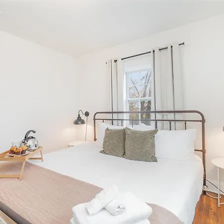 Holiday home Chime - Minutes To Broadway & Germantown *