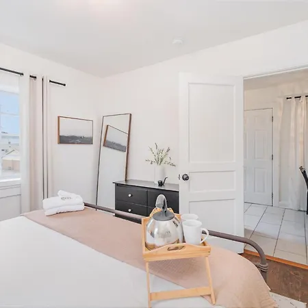 Chime - Minutes To Broadway & Germantown Holiday home Nashville