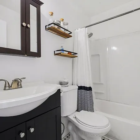 Holiday home Cozy Gem In 12 South