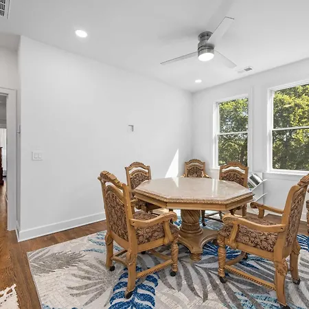 Walkable Hillsboro - Near 12 South & Vandy * Nashville