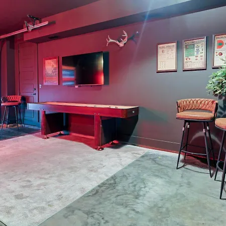 Luxury Cowboy Speakeasy, Billiards 3min To Stadium *