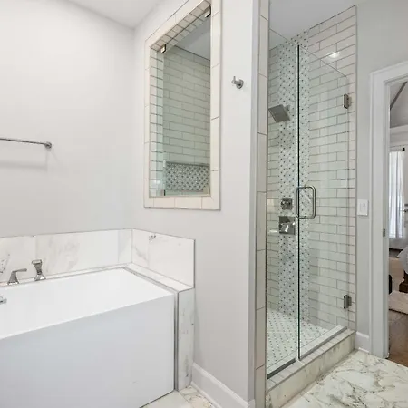 Walkable Hillsboro - Near 12 South & Vandy Holiday home