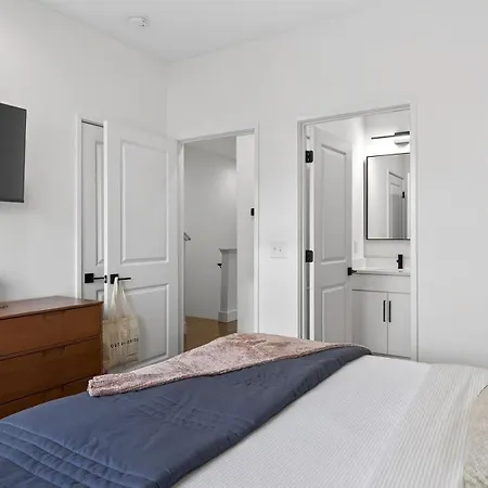 Dixieland Delight By Avantstay Holiday home Nashville