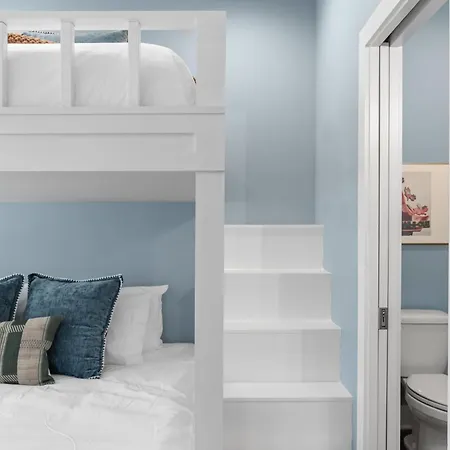 The Ridgeline - New Rooftop Retreat Near The Gulch Holiday home *