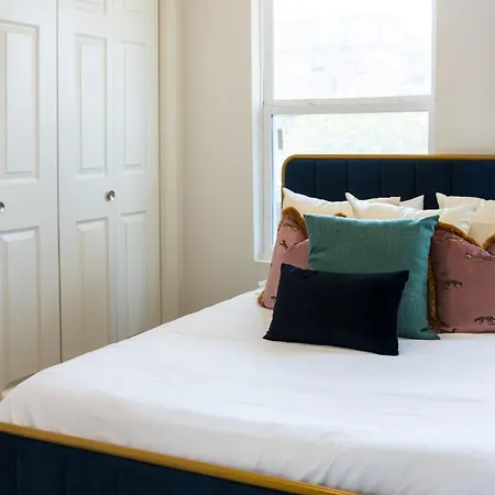 Holiday home Funky Town - Walkable To Attractions *