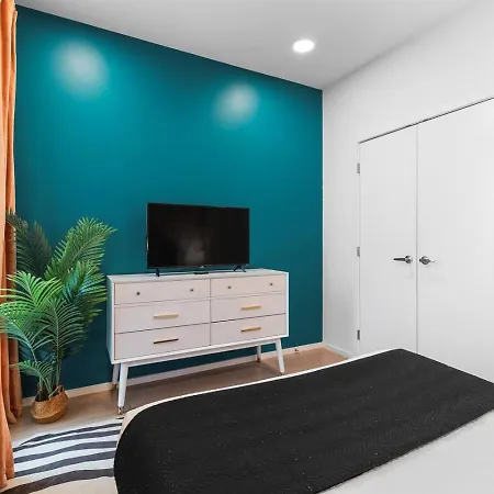 Riverfront Luxury - Walk To Downtown Broadway, Private Patio Nashville
