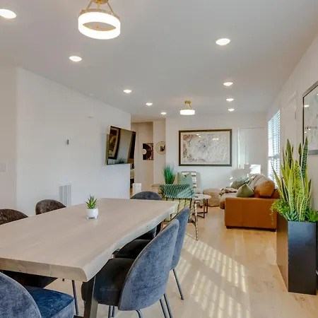 The Note Music And Modern Villa Nashville