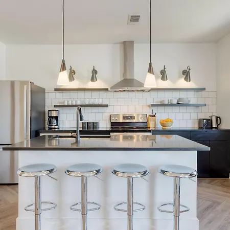 Carter: 3 Units By Avantstay * Nashville