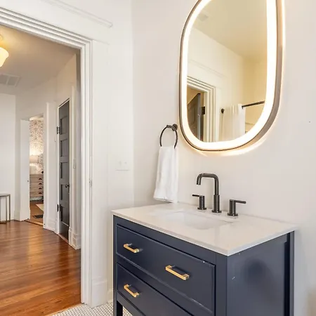 Notes Of Southern Charm - Walkable To Food & Shops *