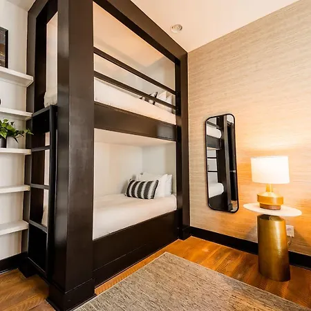 Legendary Encore - Great For Groups Holiday home Nashville