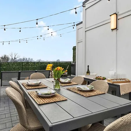 Holiday home Nash Skyline Fire Pit Grill Parking