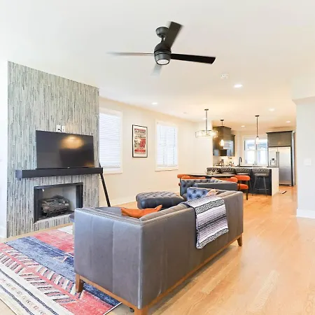 Brand New Townhome In The Heart Of The Nashville