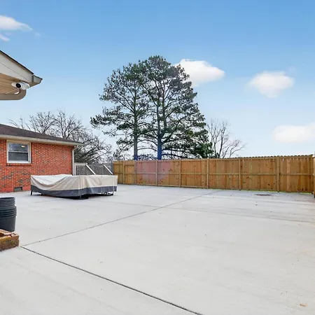 Holiday home Quiet Retreat Near Opryland & Airport *