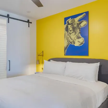 Carter: 3 Units By Avantstay Holiday home