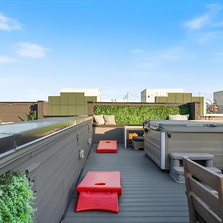 The Blackstone * Nashville