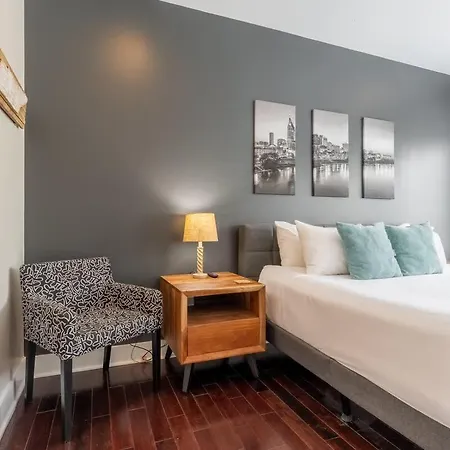The Taylor Martin By Local Holiday home Nashville