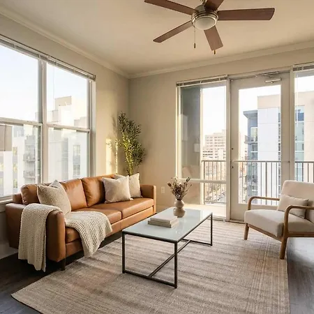 Boulevard Midtown 1br Pool Gym Parking 07