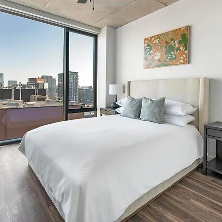 Apartment Landing Stunning 2Bd Rooftop Lounge Gym