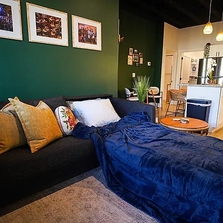 Apartment Modern 1br Just Minutes To Downtown Nashville