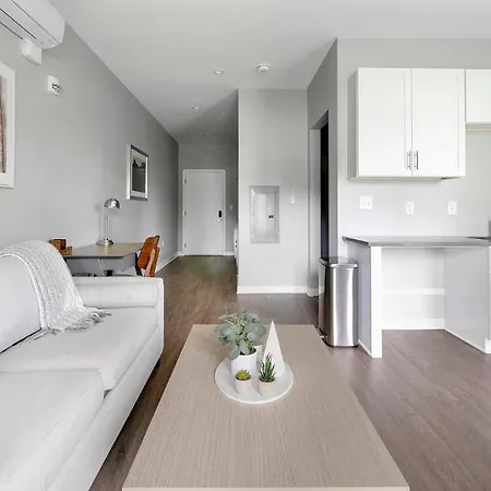 Apartment Landing Incredible Studio Gym Pool *