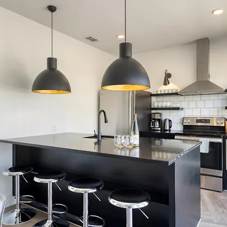 The Carter By Avantstay 2nd Floor Sleeps 48 Apartment