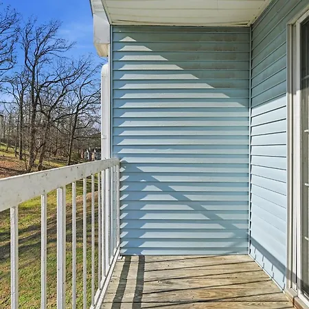 Comfortable Retreat With In-unit Washerdryer *