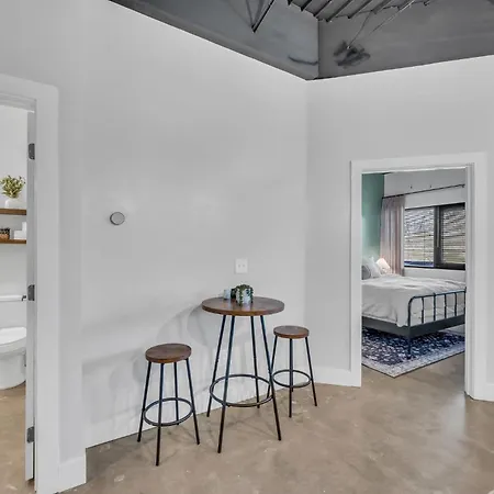 1br - King Bed - 10mins To Broadway Apartment *