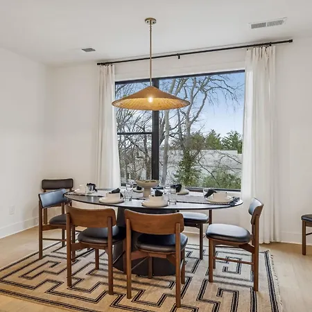 Apartment New Modern Escape With Rooftop Hot Tub Nashville