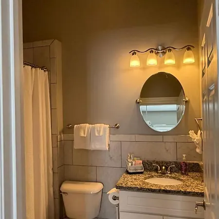 Apartment Historic Church Loft East Nash Free Parking