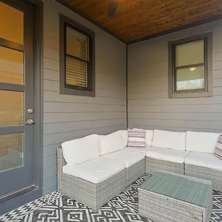 New Hidden Gem, Luxury Kitchen, 5 Min To Broadway * Nashville