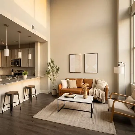 Apartment Boulevard Midtown 30ft Ceilings 1br 01 *