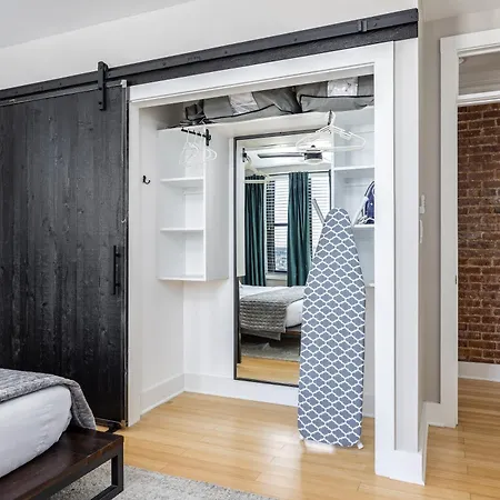 Music Views Downtown - Parking Included Apartment Nashville