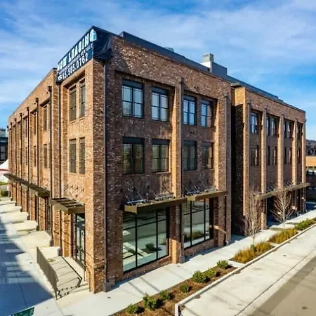 2br In Walkable Area & 5 Mins To Broadway Apartment Nashville