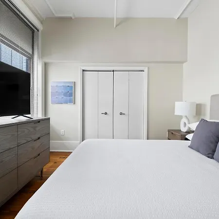 Landing Beautiful 2Bd Gym Apartment Nashville