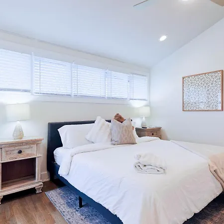 New Hidden Gem, Luxury Kitchen, 5 Min To Broadway * Nashville