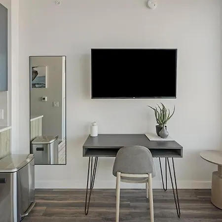 Landing Stunning 2Bd Rooftop Lounge Gym Nashville