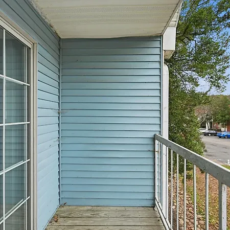 Charming With Fireplace & Dining Area * Nashville