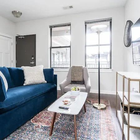 Apartment Two Cozysuites Music Row Lovely In