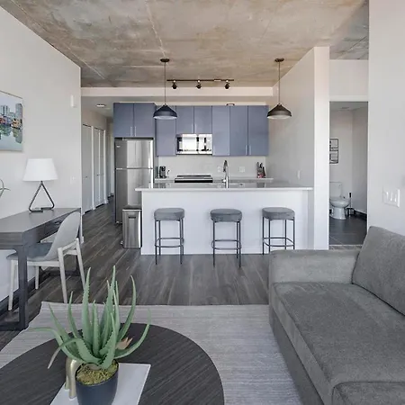 Landing Stunning 2Bd Rooftop Lounge Gym *