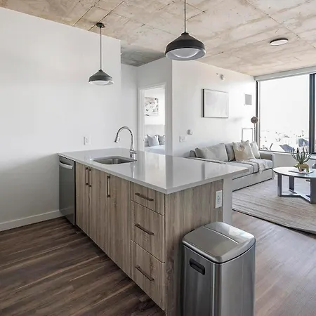 Apartment Landing Stunning 2Bd Rooftop Lounge Gym *
