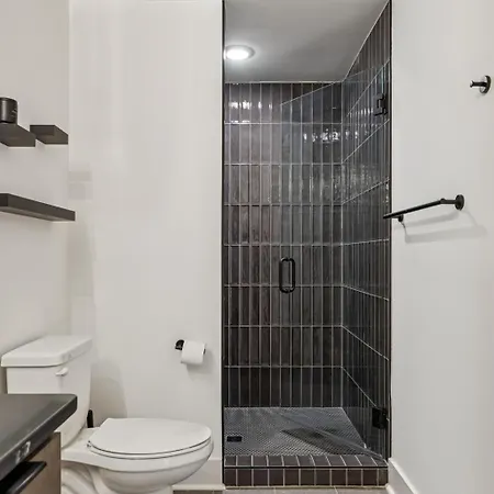 3br Townhome Rooftop Views Hot Tub & Fireplace Nashville