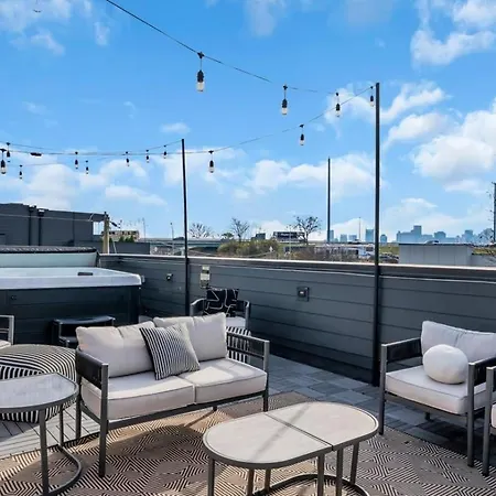 Apartment Luxe Urban Retreat - Private Rooftop Hot Tub Deck Nashville