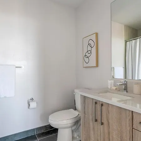 Landing Stunning 2Bd Rooftop Lounge Gym * Nashville