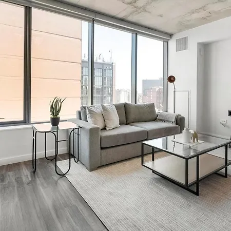 Landing Stunning 2Bd Rooftop Lounge Gym Apartment Nashville