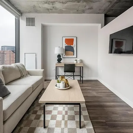 Landing Stunning 2Bd Rooftop Lounge Gym *